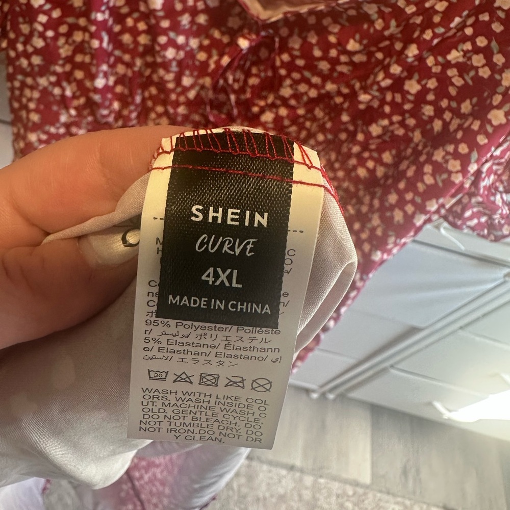 SHEIN Curve Red and White Floral Dress